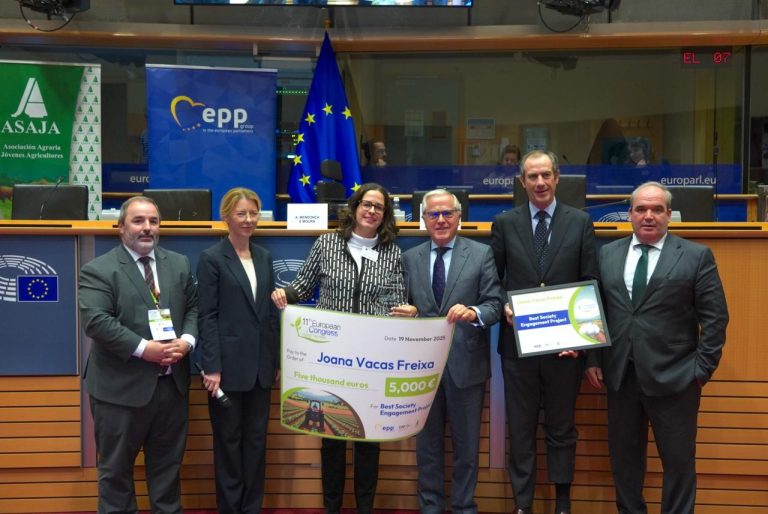 MELHOR JOVEM AGRICULTORA DA EUROPA